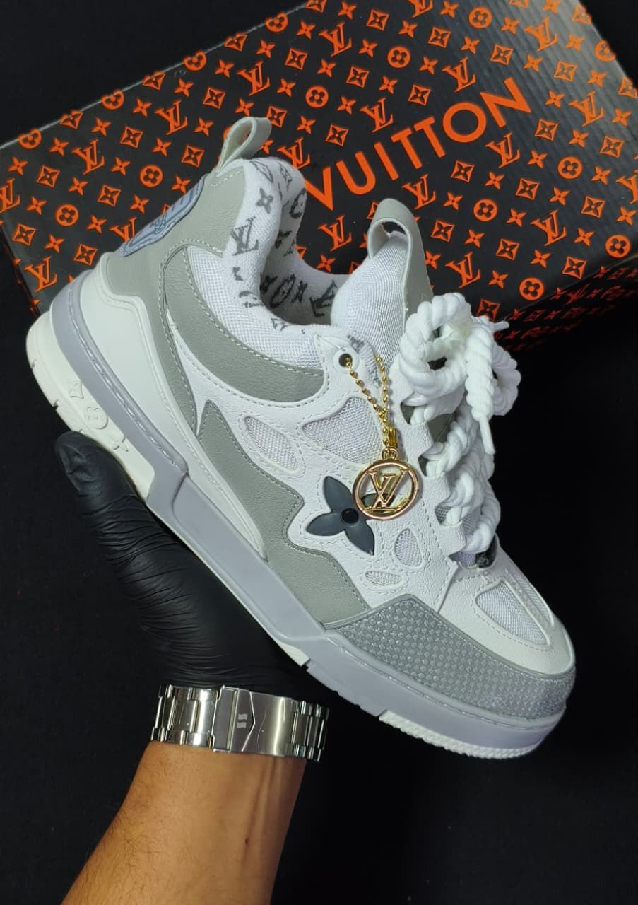 LV Sneaker - Varios colores
