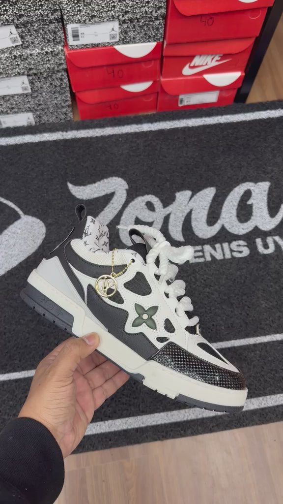 LV Sneaker - Varios colores