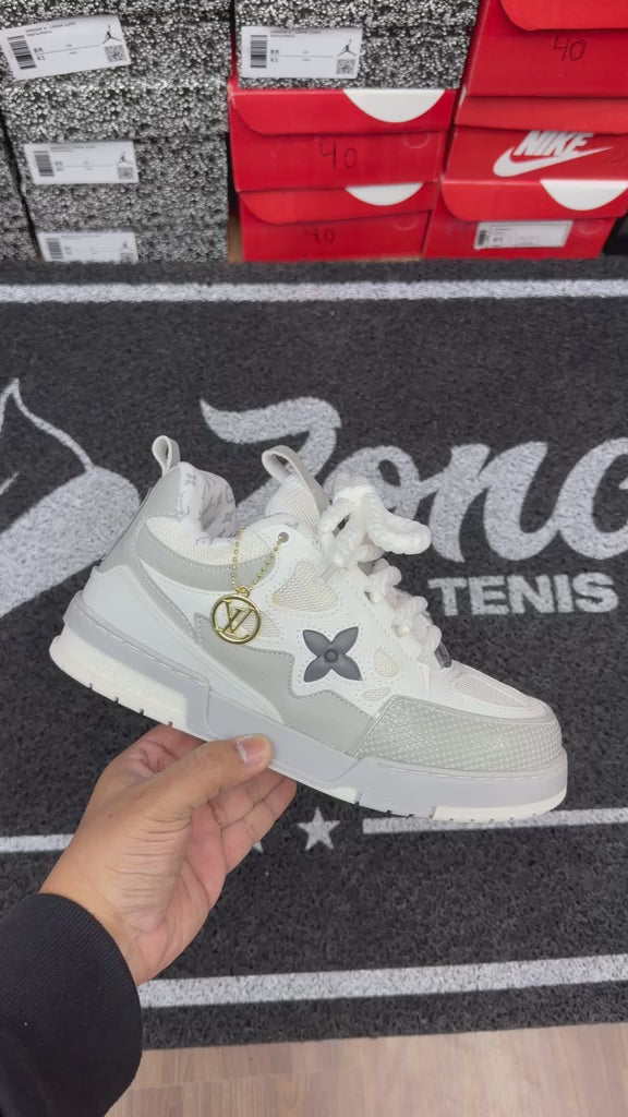 LV Sneaker - Varios colores